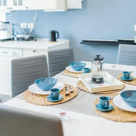 Casa Marina: A Due Passi Dal Mare 아파트